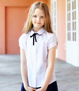 Szkolna bluzka dla dziewczynki z kołnierzykiem Wiola